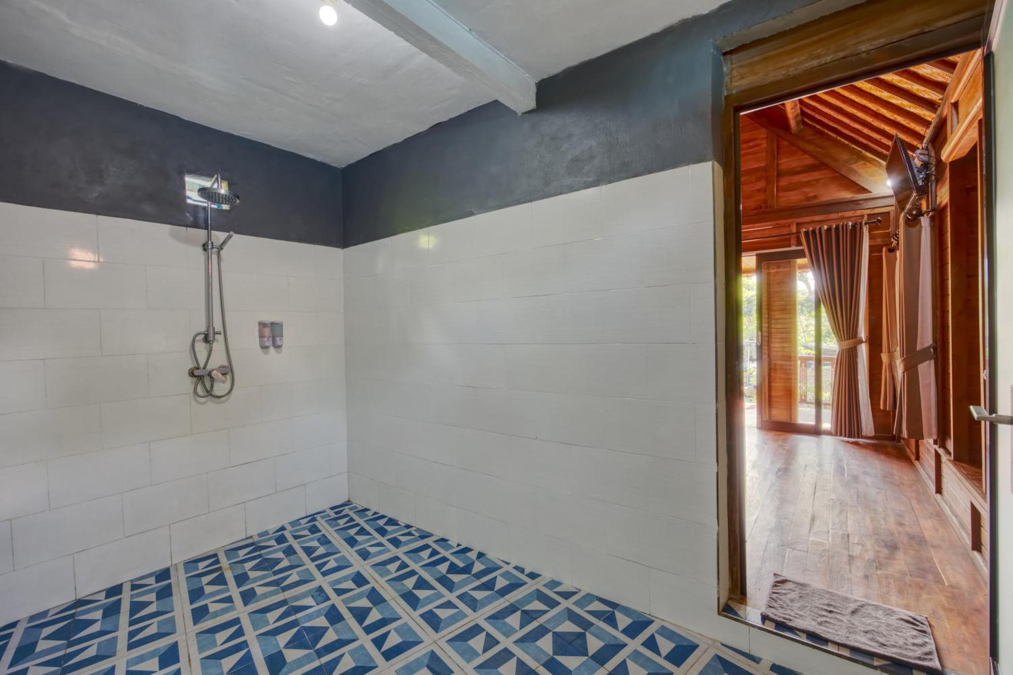 Ss Pangket Bungalow Toyapakeh الغرفة الصورة